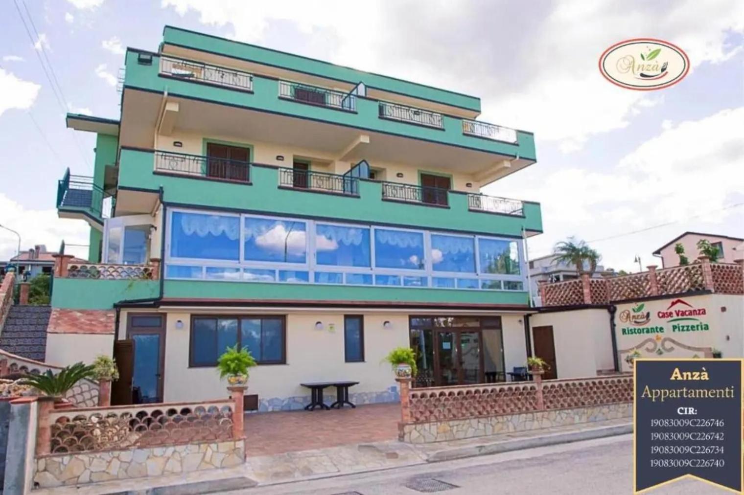 Casa Vacanze Anzà Capo dʼOrlando Exterior foto