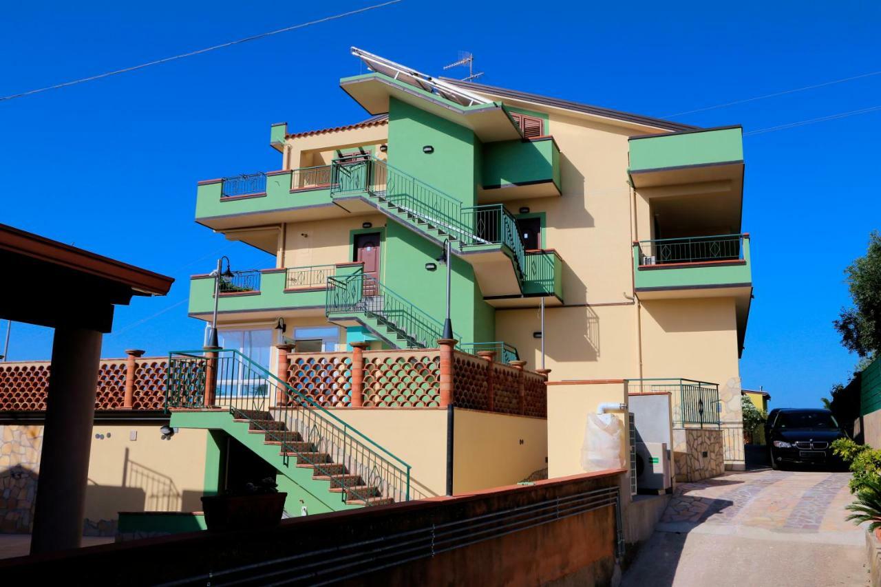 Casa Vacanze Anzà Capo dʼOrlando Exterior foto